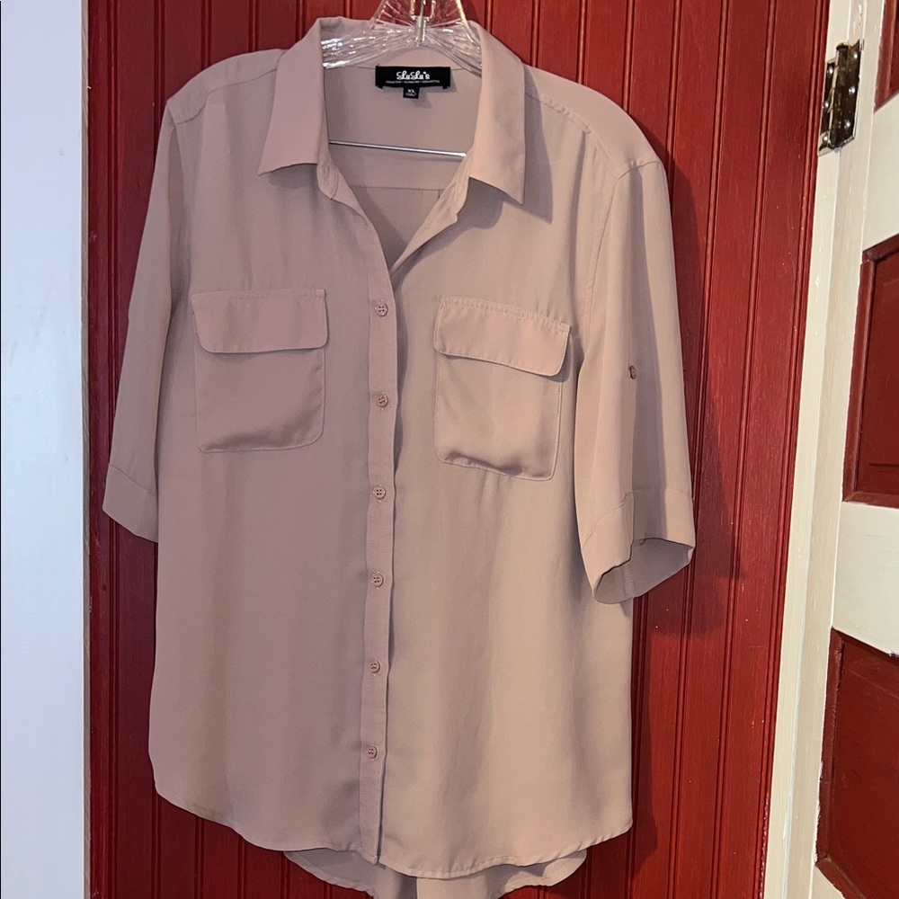 Chic Light Pink Women's Blouse - Picture 3 of 7